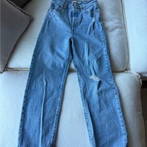 Levi's rib cage ankle straight medium wash jeans